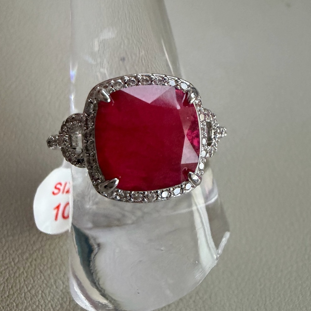 🚨SOLD🚨💍 Bomb Party “Sparkling Goddess” Ring – Size 10 (OG Collection) 💍
